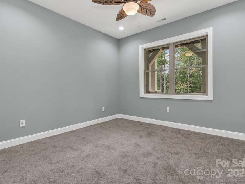 926 Settlers Trail, Mars Hill, NC 28754.  MLS# CAR4305867, YatesRealty ID 13643. 