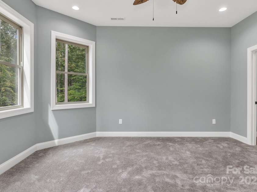 926 Settlers Trail, Mars Hill, NC 28754.  MLS# CAR4305867, YatesRealty ID 13643. 