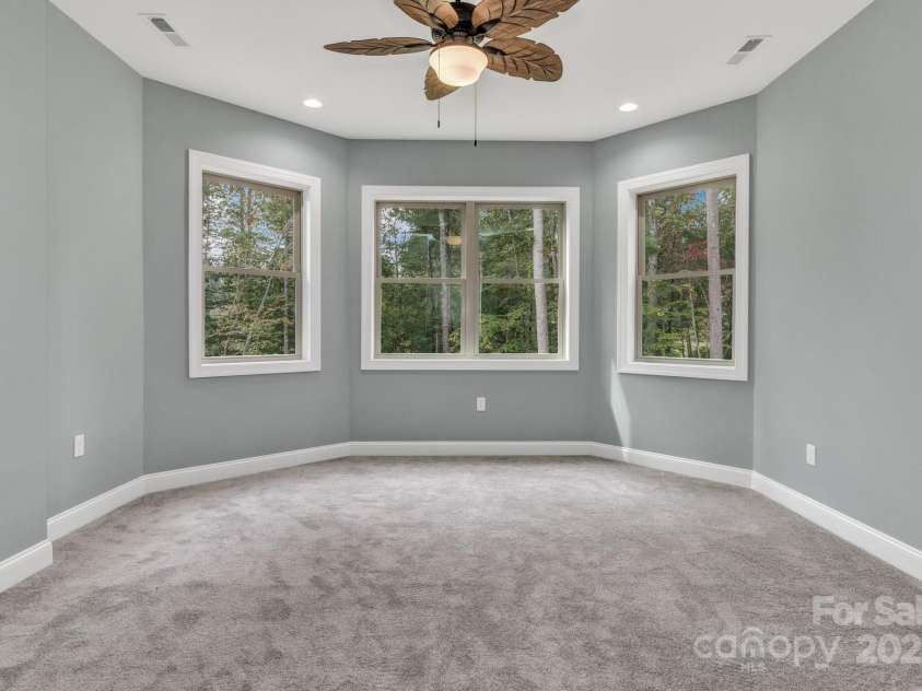 926 Settlers Trail, Mars Hill, NC 28754.  MLS# CAR4305867, YatesRealty ID 13643. 