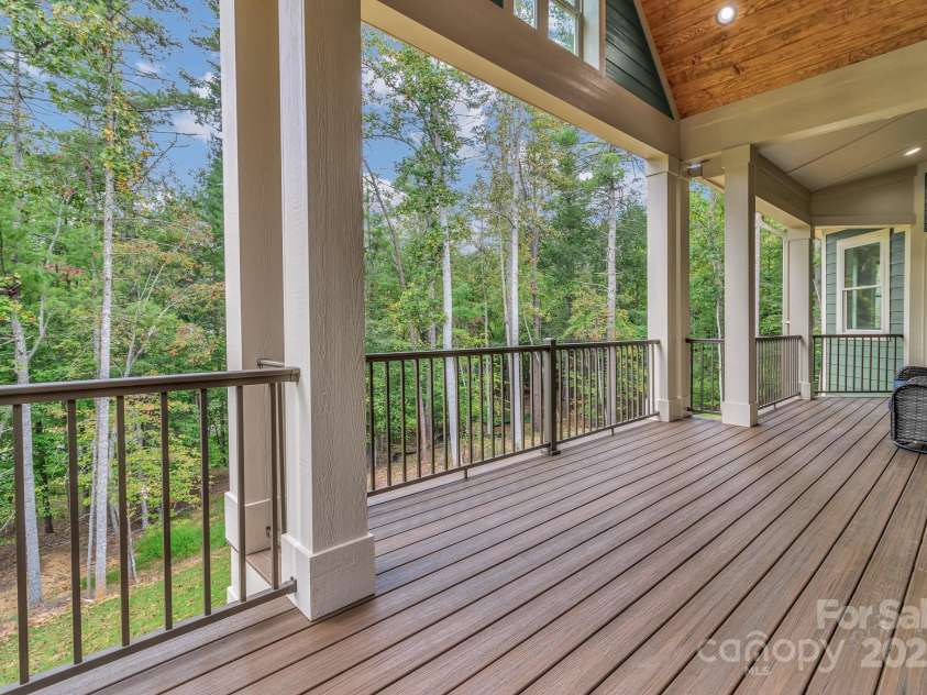926 Settlers Trail, Mars Hill, NC 28754.  MLS# CAR4305867, YatesRealty ID 13643. 