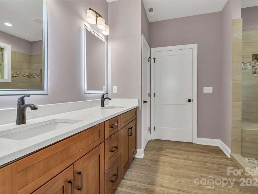 926 Settlers Trail, Mars Hill, NC 28754.  MLS# CAR4305867, YatesRealty ID 13643. 