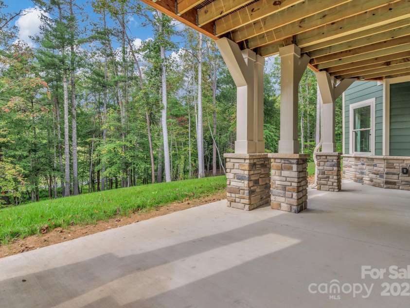 926 Settlers Trail, Mars Hill, NC 28754.  MLS# CAR4305867, YatesRealty ID 13643. 
