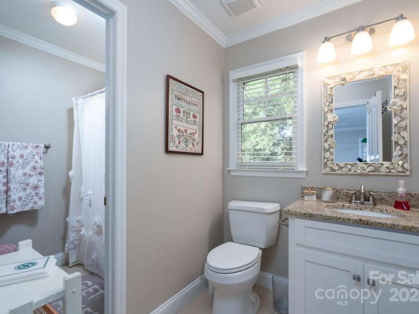 272 Millingport Lane, New London, NC 28127.  MLS# CAR4190396, YatesRealty ID 13644. Guest Bath