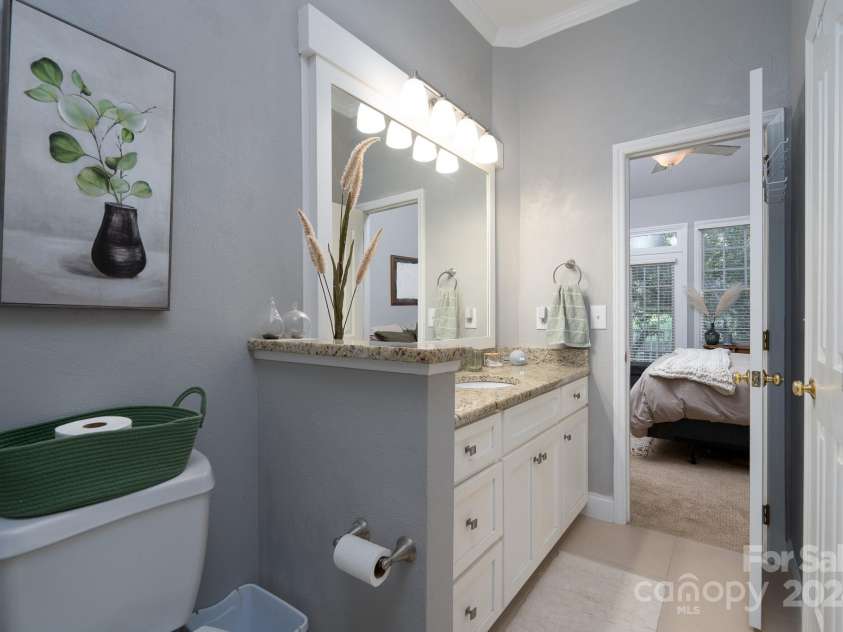 272 Millingport Lane, New London, NC 28127.  MLS# CAR4190396, YatesRealty ID 13644. Primary Bath