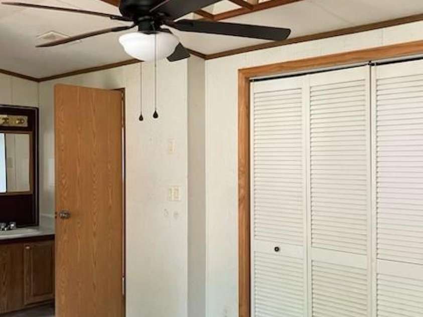 53 Green Leaf Drive, Nebo, NC 28761.  MLS# CAR4251806, YatesRealty ID 13645. 