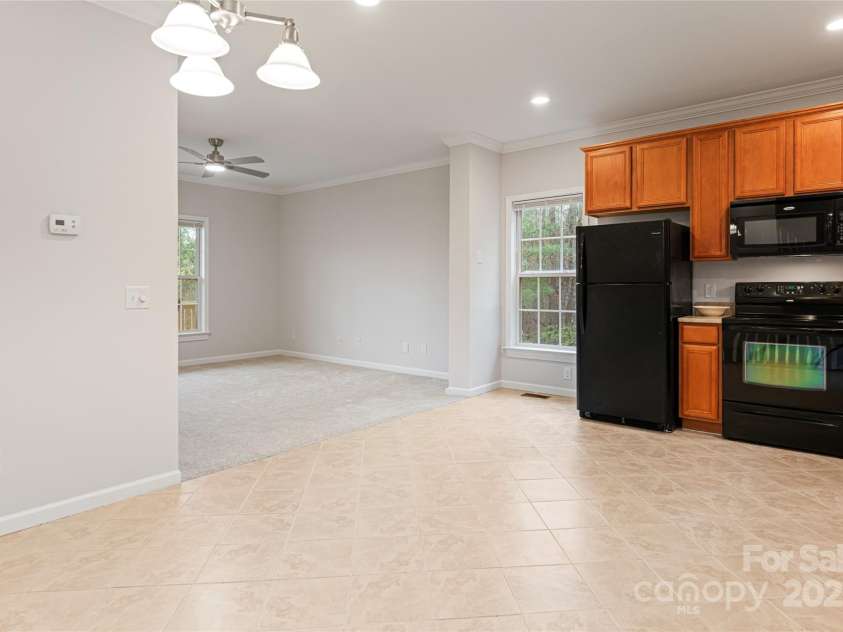 61 Quiet Woods Drive, Leicester, NC 28748.  MLS# CAR4241000, YatesRealty ID 13646. 