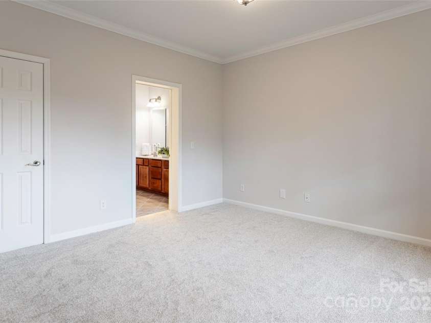 61 Quiet Woods Drive, Leicester, NC 28748.  MLS# CAR4241000, YatesRealty ID 13646. 