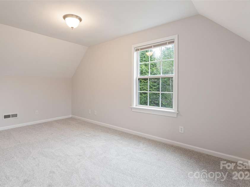 61 Quiet Woods Drive, Leicester, NC 28748.  MLS# CAR4241000, YatesRealty ID 13646. 