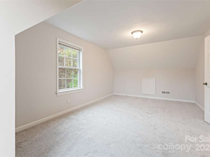 61 Quiet Woods Drive, Leicester, NC 28748.  MLS# CAR4241000, YatesRealty ID 13646. 