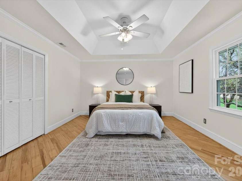 5918 Foxcrest Drive, Mint Hill, NC 28227.  MLS# CAR4364106, YatesRealty ID 13647. Primary Bedroom