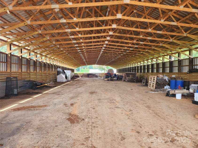 167 Buck Hollow Trail, Ararat, NC 27007.  MLS# CAR4295115, YatesRealty ID 1365. 