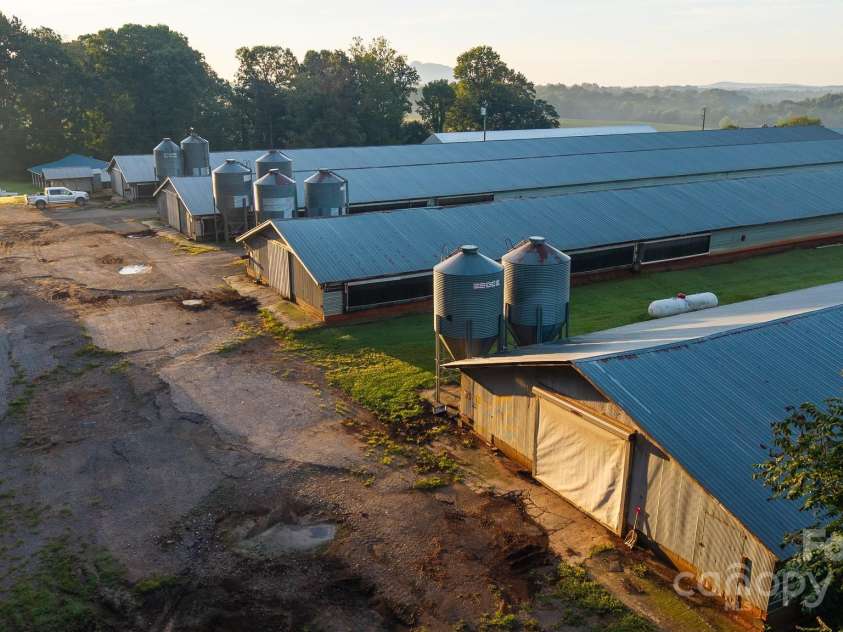 167 Buck Hollow Trail, Ararat, NC 27007.  MLS# CAR4295115, YatesRealty ID 1365. 