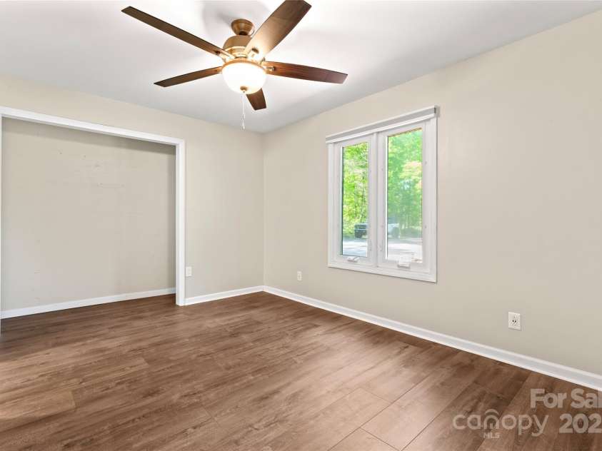 2615 Toddville Road, Charlotte, NC 28214.  MLS# CAR4245031, YatesRealty ID 13651. Primary Bedroom