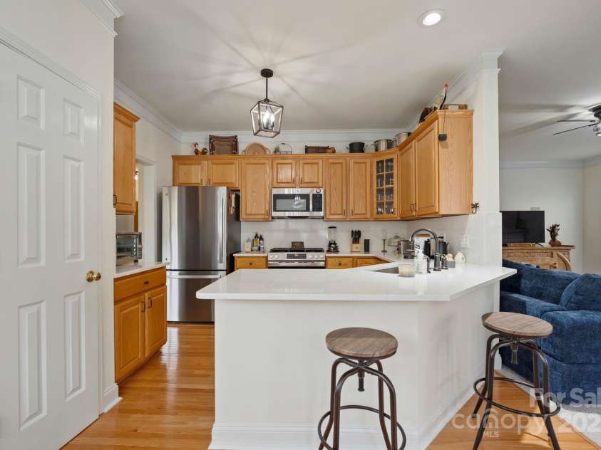 19302 Ruffner Drive, Cornelius, NC 28031.  MLS# CAR4330909, YatesRealty ID 13653. 