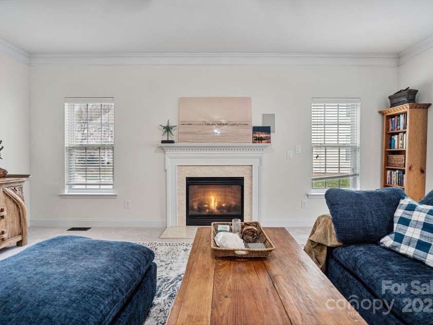 19302 Ruffner Drive, Cornelius, NC 28031.  MLS# CAR4330909, YatesRealty ID 13653. 
