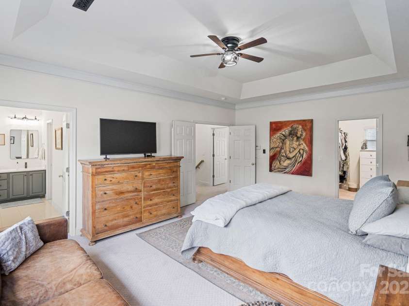 19302 Ruffner Drive, Cornelius, NC 28031.  MLS# CAR4330909, YatesRealty ID 13653. 
