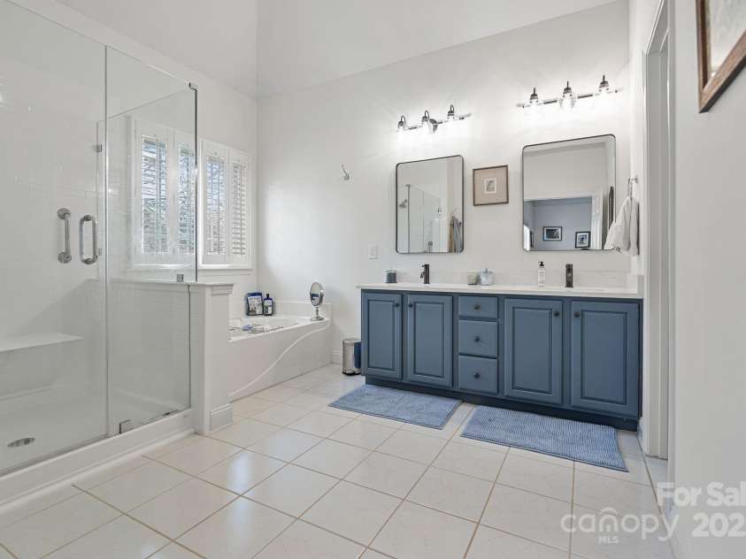 19302 Ruffner Drive, Cornelius, NC 28031.  MLS# CAR4330909, YatesRealty ID 13653. 