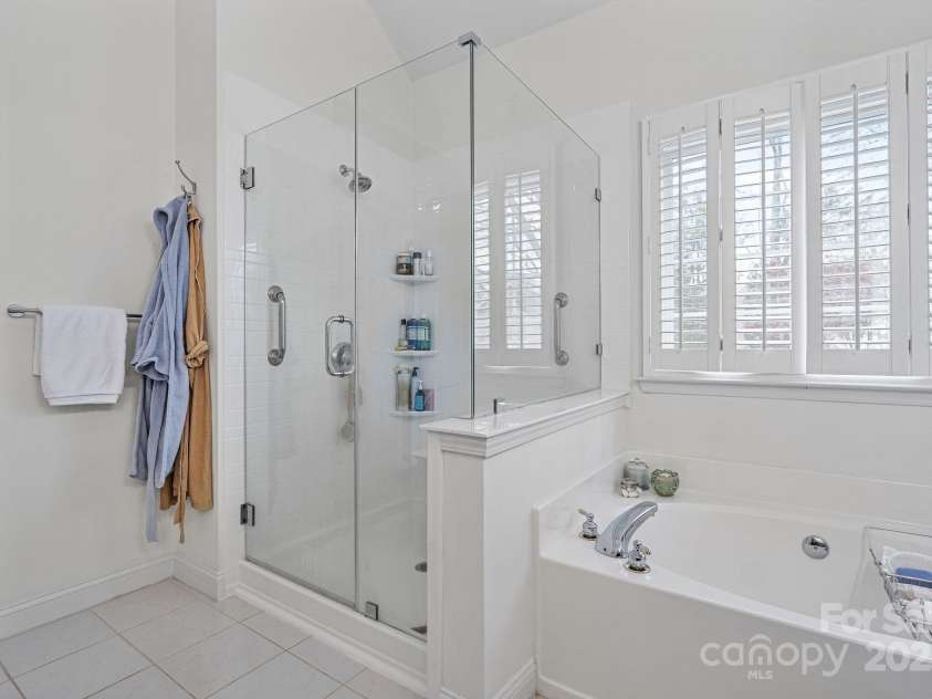 19302 Ruffner Drive, Cornelius, NC 28031.  MLS# CAR4330909, YatesRealty ID 13653. 