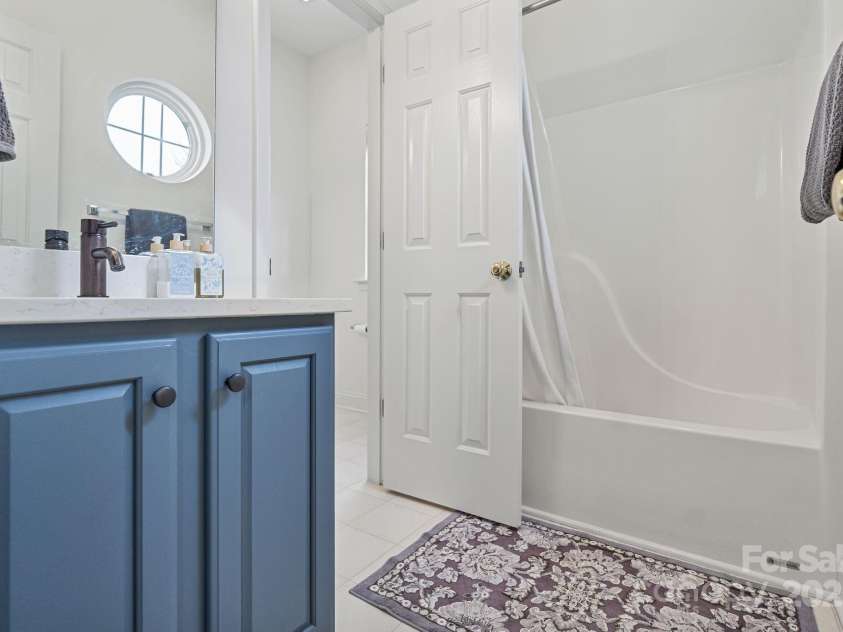 19302 Ruffner Drive, Cornelius, NC 28031.  MLS# CAR4330909, YatesRealty ID 13653. 