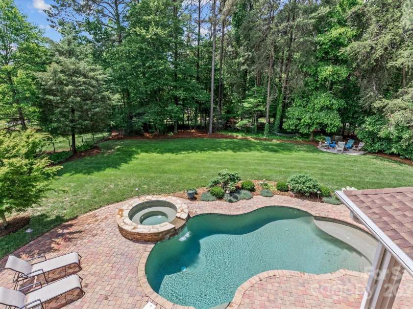 129 Alder Springs Lane, Mooresville, NC 28117.  MLS# CAR4258652, YatesRealty ID 13657. 