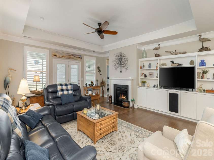 748 Summerfield Place, Flat Rock, NC 28731.  MLS# CAR4356758, YatesRealty ID 13657. 