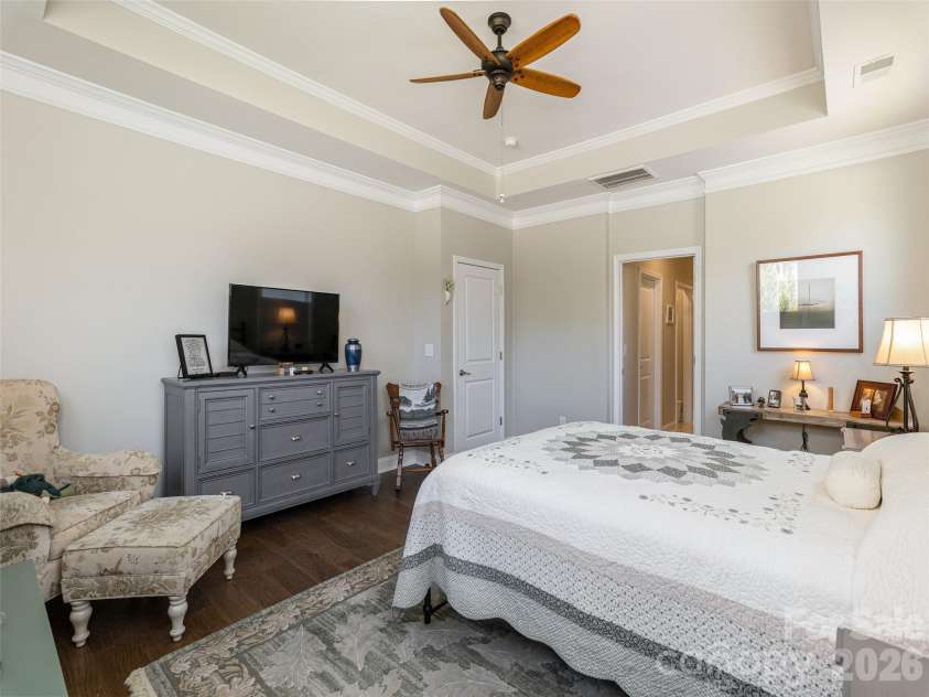 748 Summerfield Place, Flat Rock, NC 28731.  MLS# CAR4356758, YatesRealty ID 13657. 