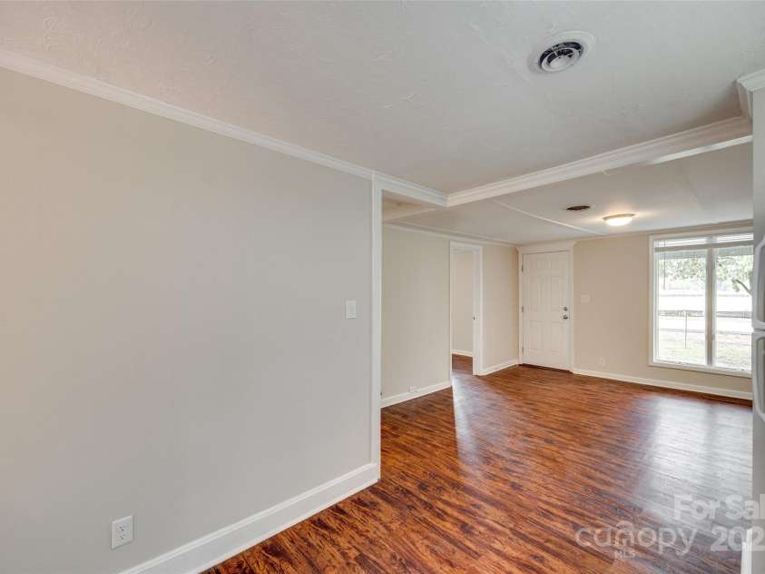 275 Garrison Road, Rock Hill, SC 29730.  MLS# CAR4258700, YatesRealty ID 13658. 