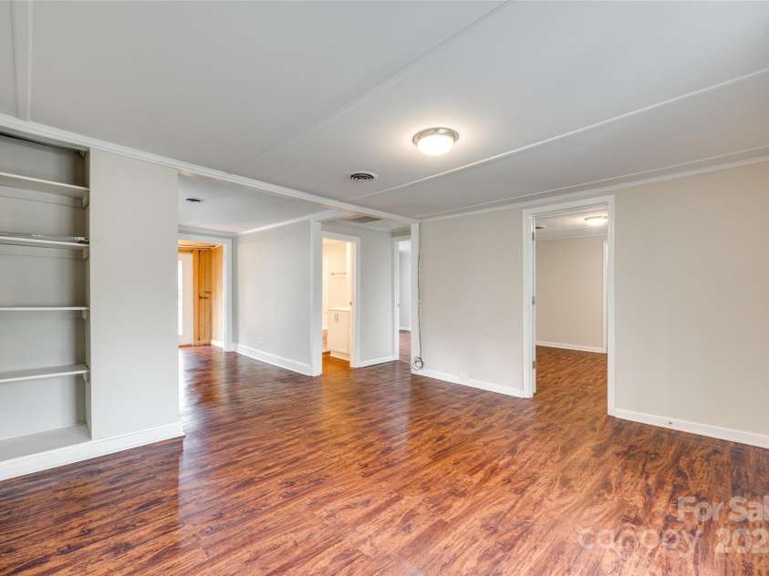 275 Garrison Road, Rock Hill, SC 29730.  MLS# CAR4258700, YatesRealty ID 13658. 