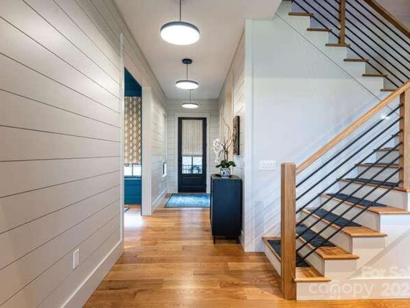 131 Lodestone Drive, Sylva, NC 28779.  MLS# CAR4330421, YatesRealty ID 1366. 