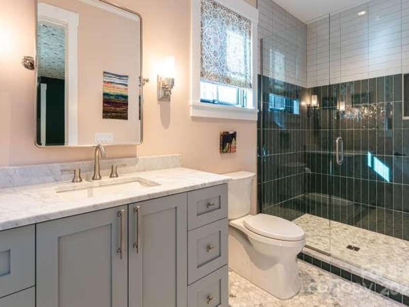 131 Lodestone Drive, Sylva, NC 28779.  MLS# CAR4330421, YatesRealty ID 1366. 