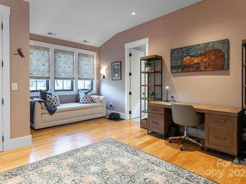 131 Lodestone Drive, Sylva, NC 28779.  MLS# CAR4330421, YatesRealty ID 1366. 