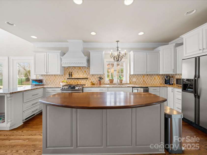 110 Hidden Pastures Drive, Cramerton, NC 28032.  MLS# CAR4250995, YatesRealty ID 13660. 