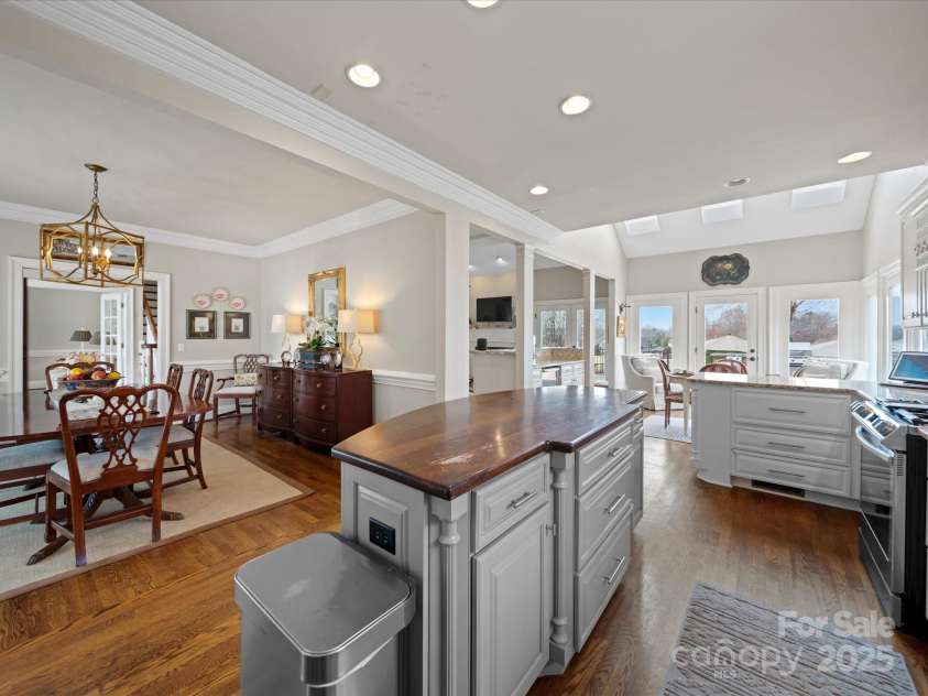 110 Hidden Pastures Drive, Cramerton, NC 28032.  MLS# CAR4250995, YatesRealty ID 13660. 