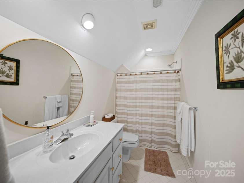 110 Hidden Pastures Drive, Cramerton, NC 28032.  MLS# CAR4250995, YatesRealty ID 13660. 