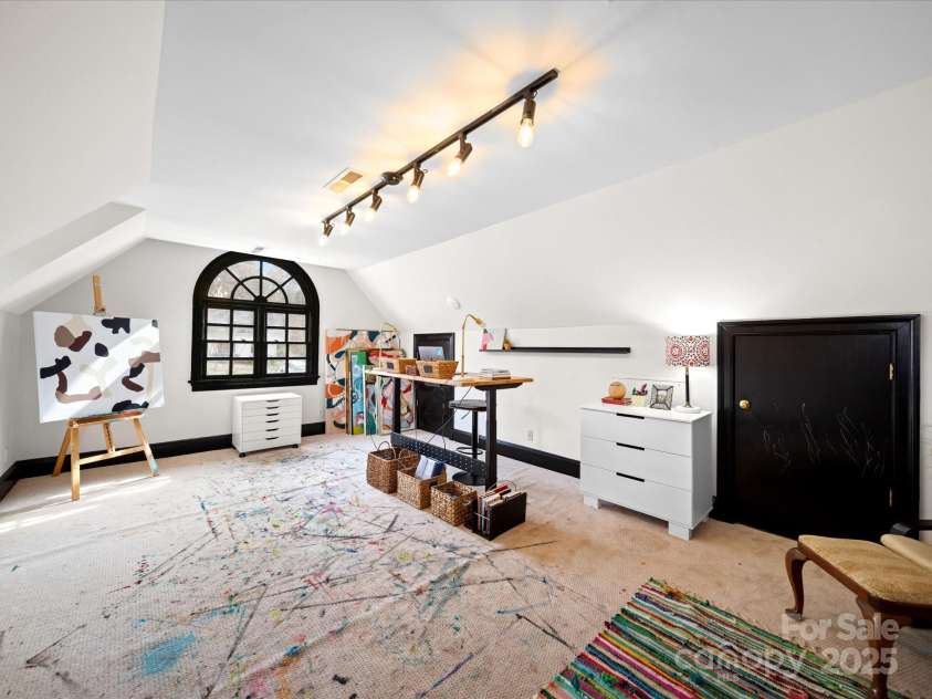 110 Hidden Pastures Drive, Cramerton, NC 28032.  MLS# CAR4250995, YatesRealty ID 13660. 