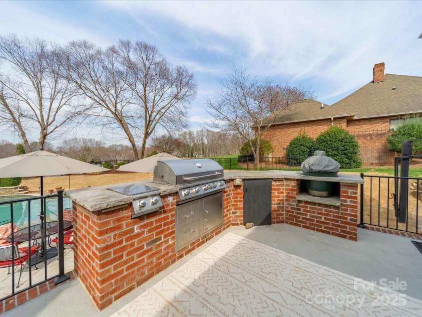 110 Hidden Pastures Drive, Cramerton, NC 28032.  MLS# CAR4250995, YatesRealty ID 13660. 