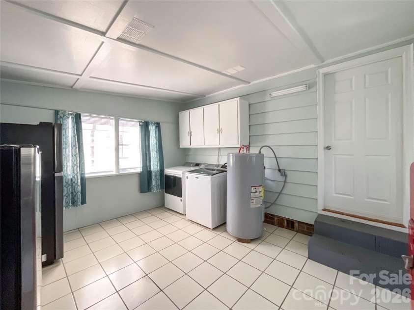 1116 Montgomery Avenue, Albemarle, NC 28001.  MLS# CAR4336726, YatesRealty ID 13661. 