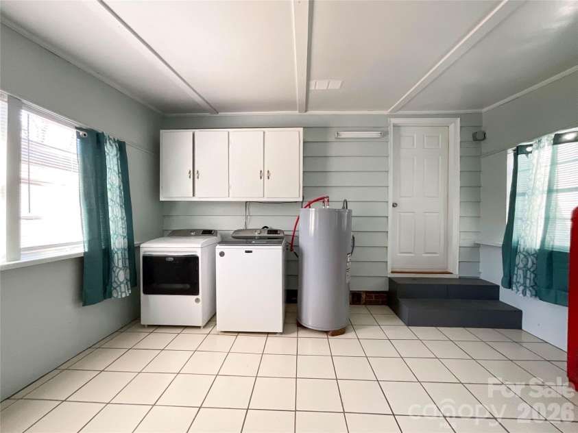 1116 Montgomery Avenue, Albemarle, NC 28001.  MLS# CAR4336726, YatesRealty ID 13661. 