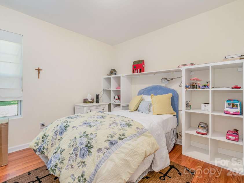 814 Independence Drive, Wingate, NC 28174.  MLS# CAR4251841, YatesRealty ID 13663. 