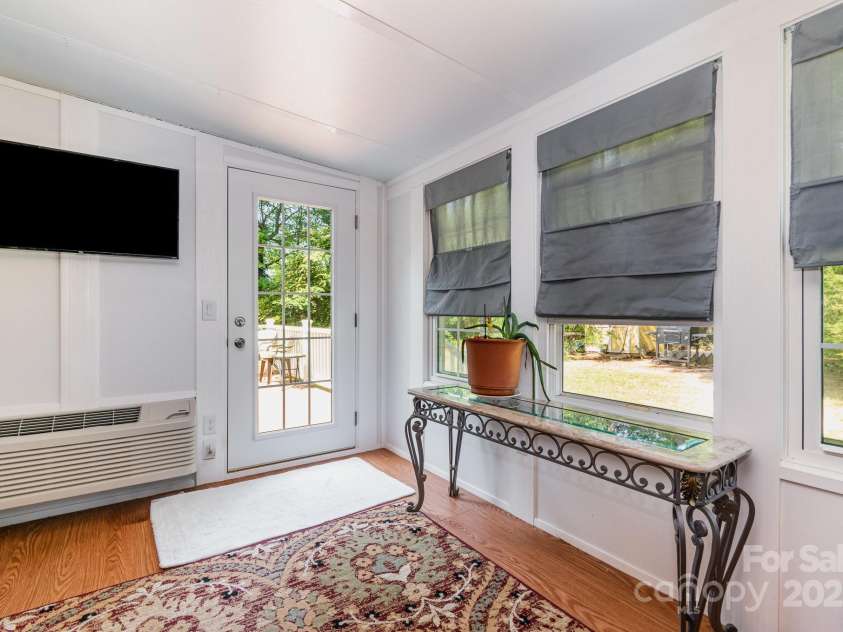 814 Independence Drive, Wingate, NC 28174.  MLS# CAR4251841, YatesRealty ID 13663. 