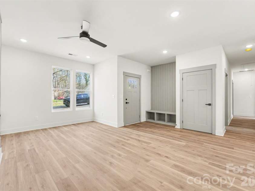 427 Ballard Street, Cherryville, NC 28021.  MLS# CAR4360269, YatesRealty ID 13664. 