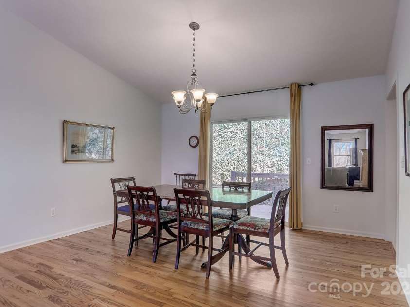 703 Cinnamon Way, Flat Rock, NC 28731.  MLS# CAR4258971, YatesRealty ID 13667. 