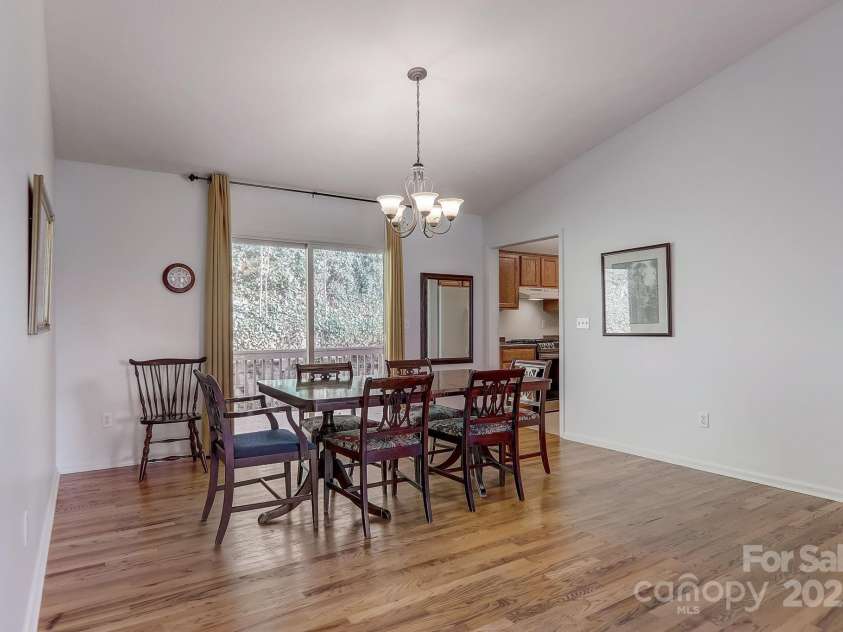 703 Cinnamon Way, Flat Rock, NC 28731.  MLS# CAR4258971, YatesRealty ID 13667. 