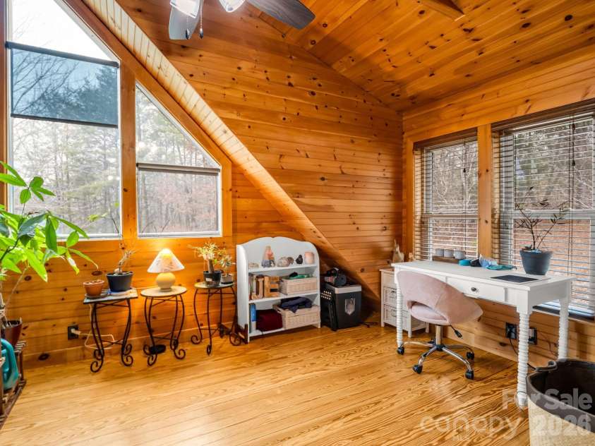 190 Observation Ridge, Rutherfordton, NC 28139.  MLS# CAR4351178, YatesRealty ID 13668. Loft space with views to side yard
