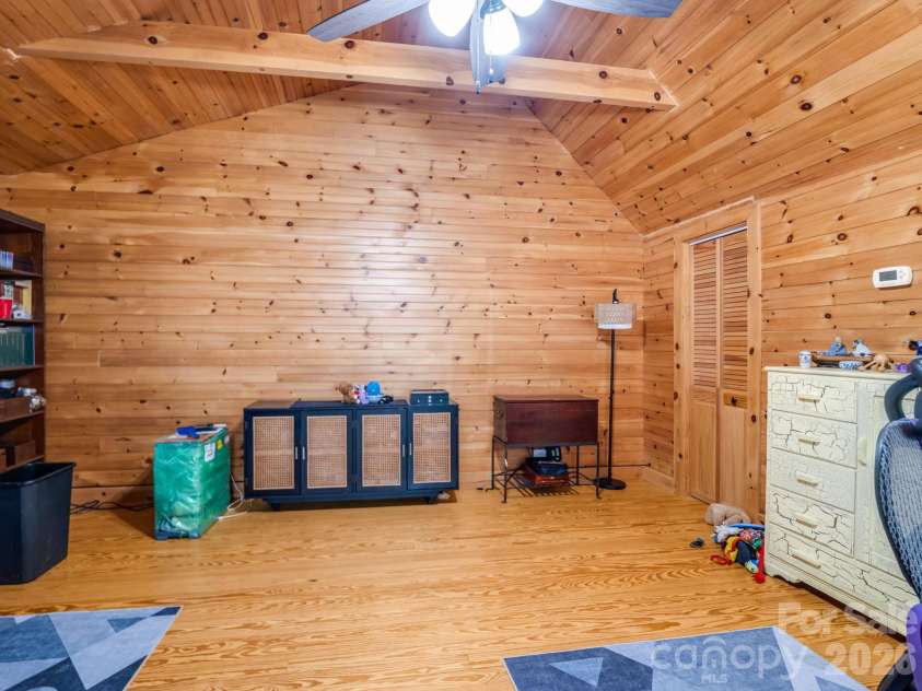 190 Observation Ridge, Rutherfordton, NC 28139.  MLS# CAR4351178, YatesRealty ID 13668. Spacious Loft