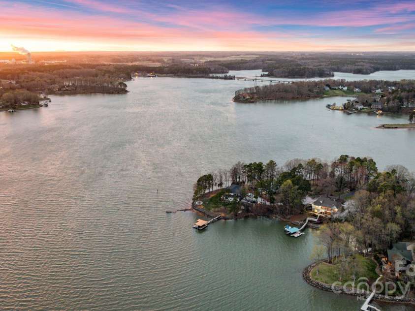 239 Paradise Peninsula Road, Mooresville, NC 28117.  MLS# CAR4242149, YatesRealty ID 13668. Overhead View
