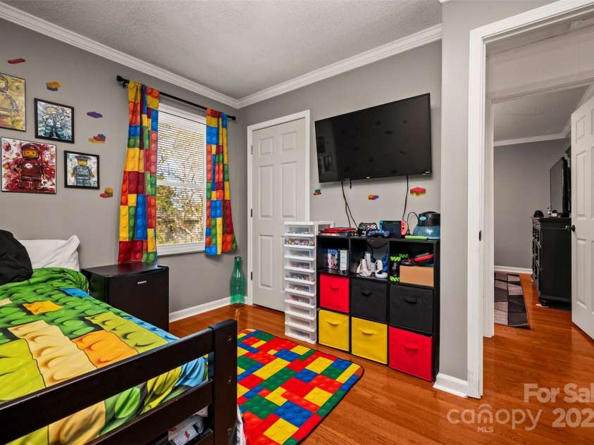 176 Cliffside Street, Mooresboro, NC 28114.  MLS# CAR4245649, YatesRealty ID 13669. 