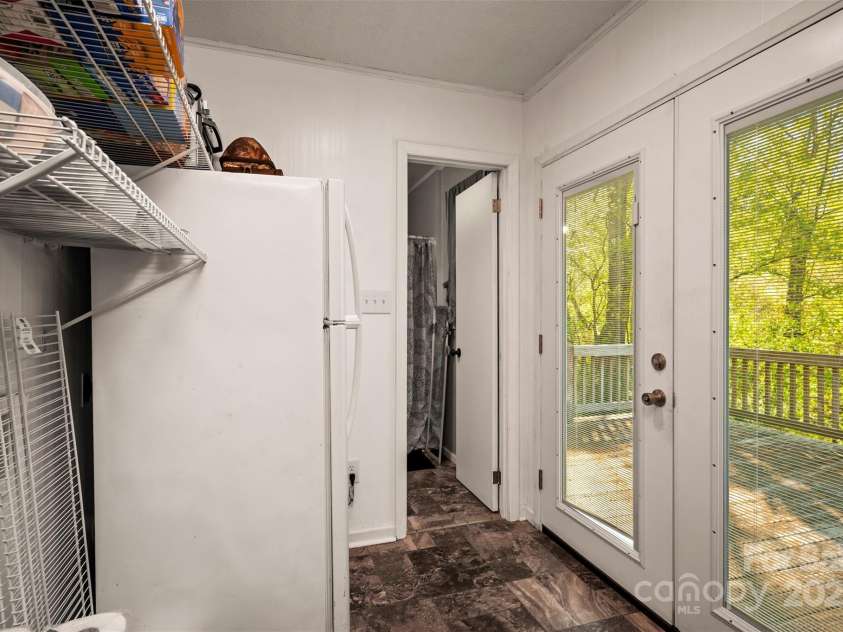 176 Cliffside Street, Mooresboro, NC 28114.  MLS# CAR4245649, YatesRealty ID 13669. 