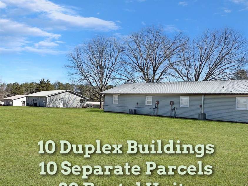 5111 Ponderosa Drive, Conover, NC 28613.  MLS# CAR4225366, YatesRealty ID 1367. 