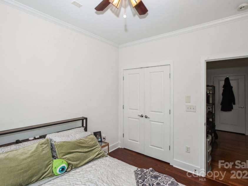 630 Calvert Street, Charlotte, NC 28208.  MLS# CAR4274131, YatesRealty ID 1367. 